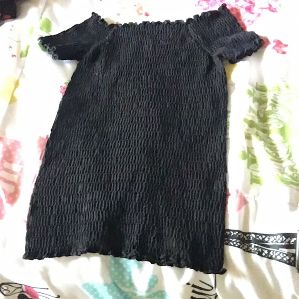 Black crop top